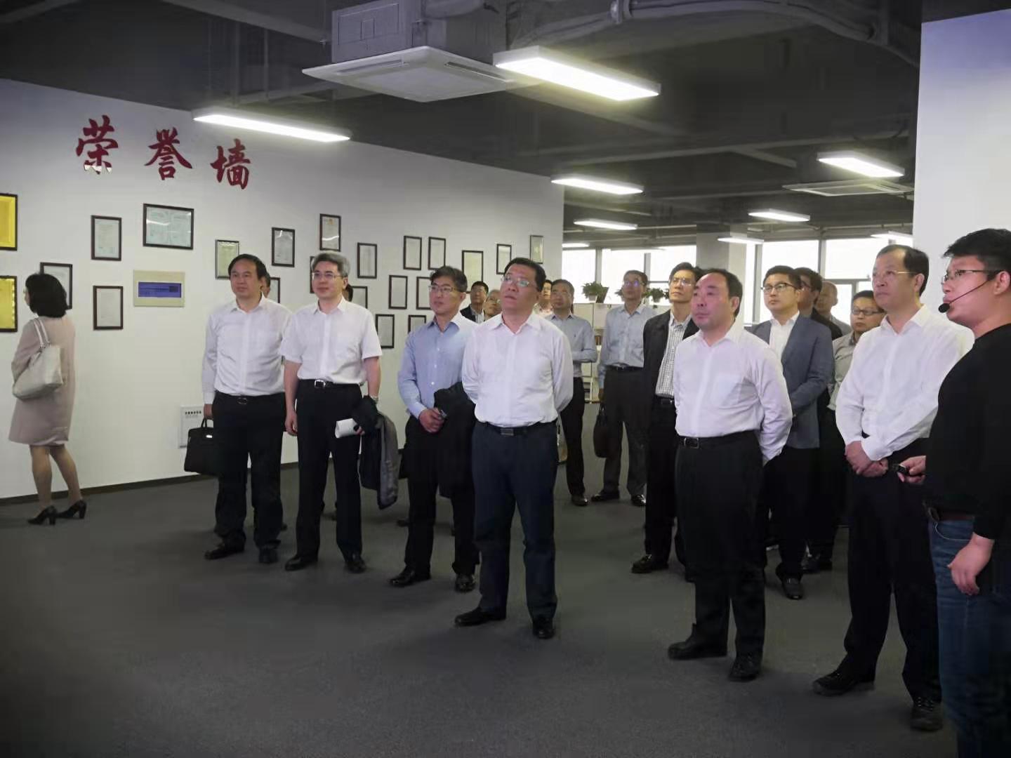常州市市長、市委副書記都來了，他們在看什么？